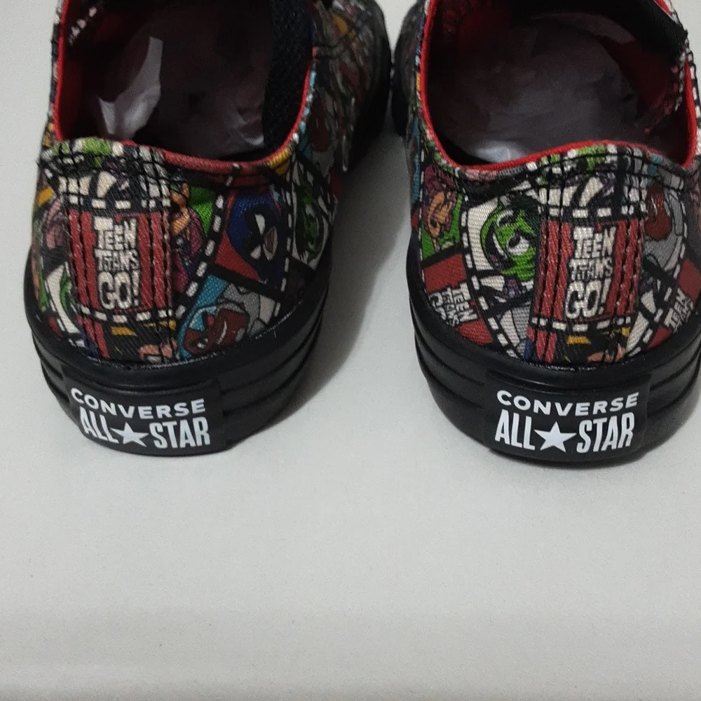 Converse Chuck Taylor Teen Titans Go Colorful Kids Youth 2‎ Sneakers